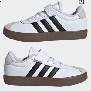 Adidas Kids 3.0 VL Court Size 11.5 - Gently worn